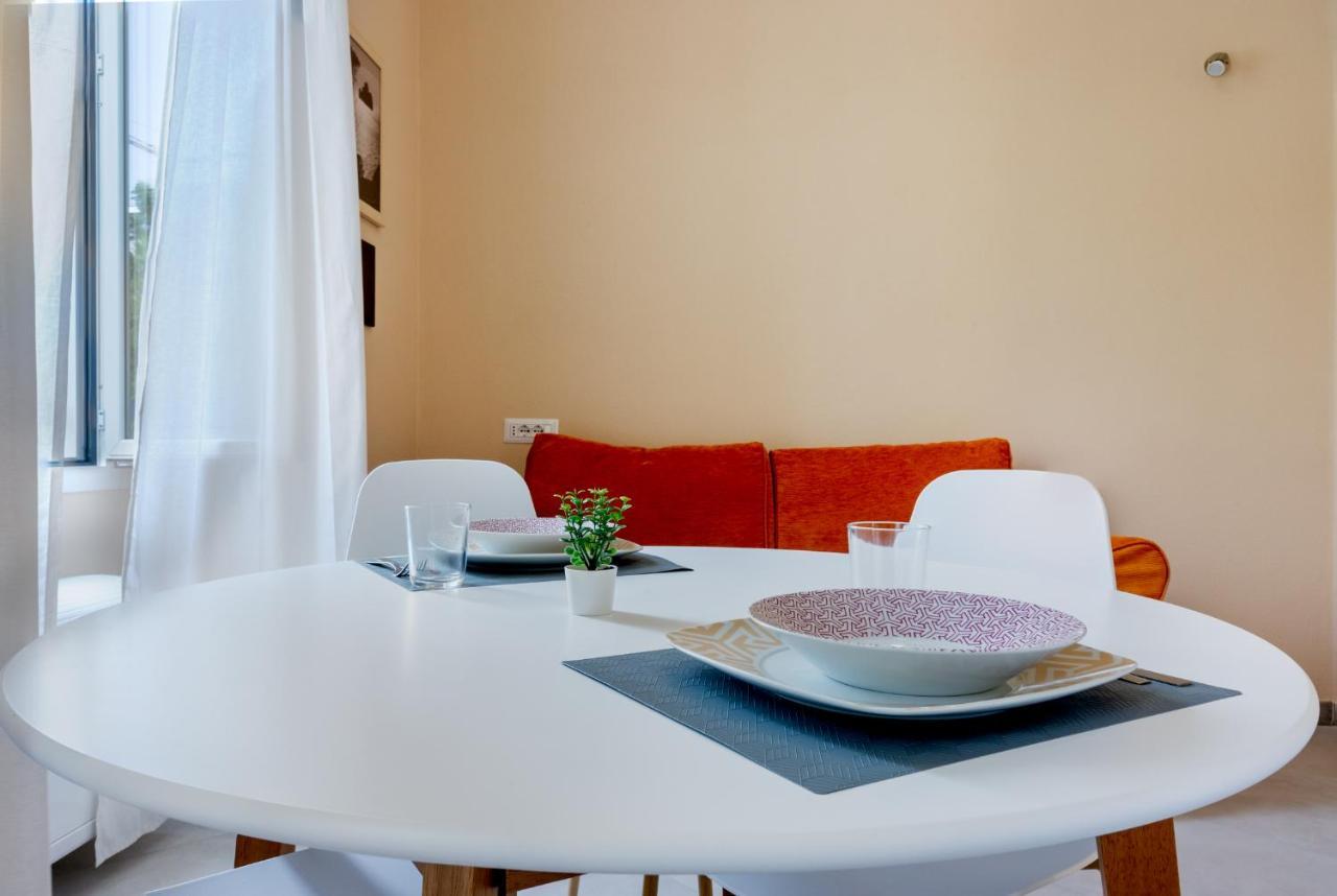 Bonnystudios Holiday Apartments Cagliari Exteriör bild